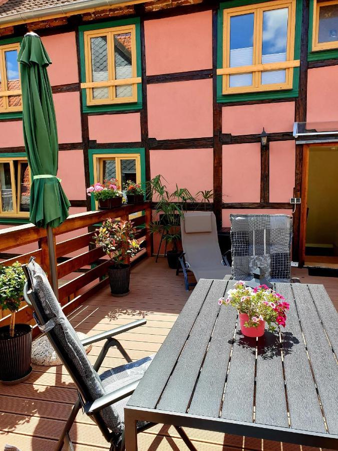 Goldstr.7 *