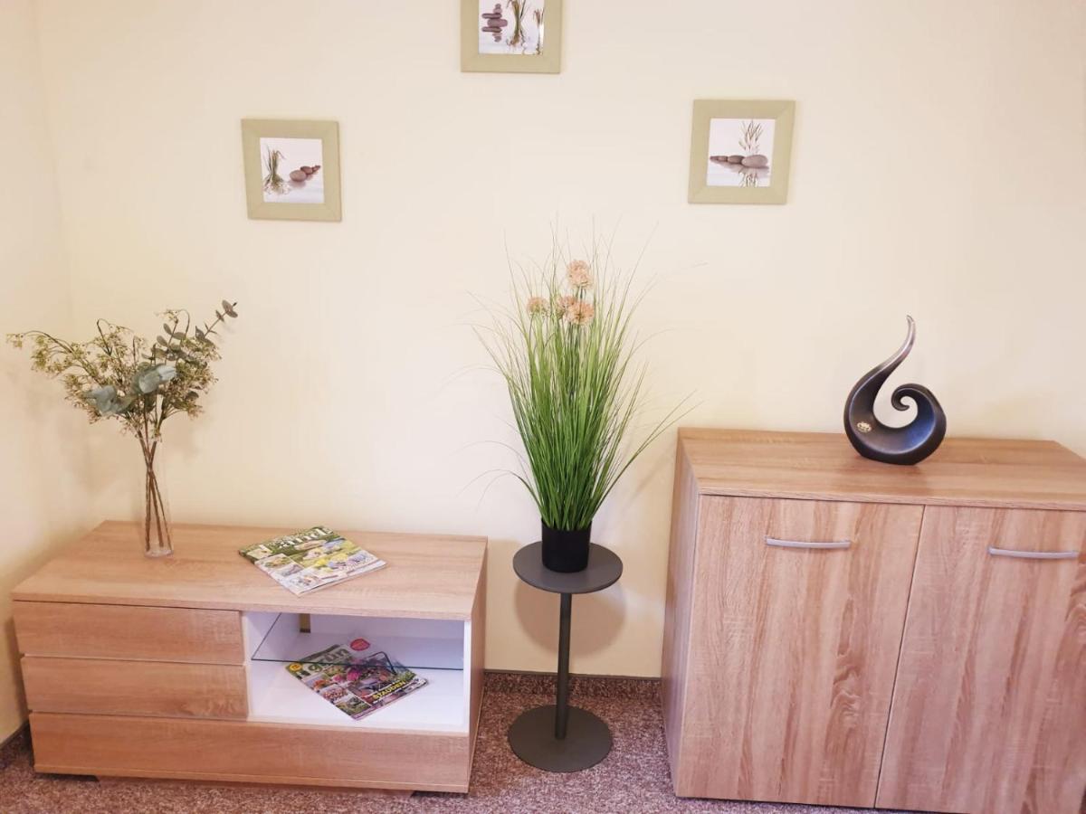 Apartment Goldstr.7 *